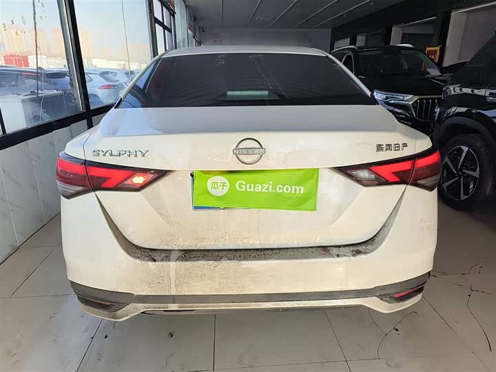 Фото 6 - Nissan Sylphy