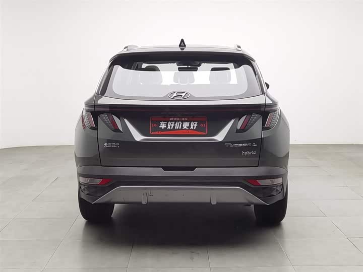 Фото 4 - Hyundai Tucson L