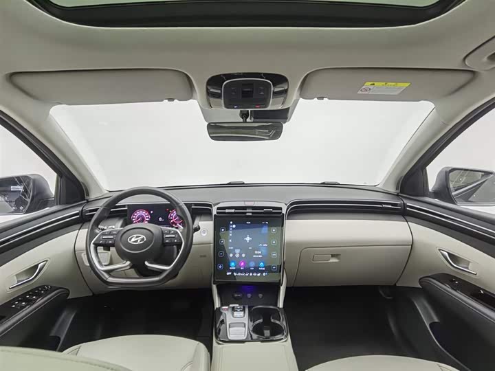 Фото 5 - Hyundai Tucson L