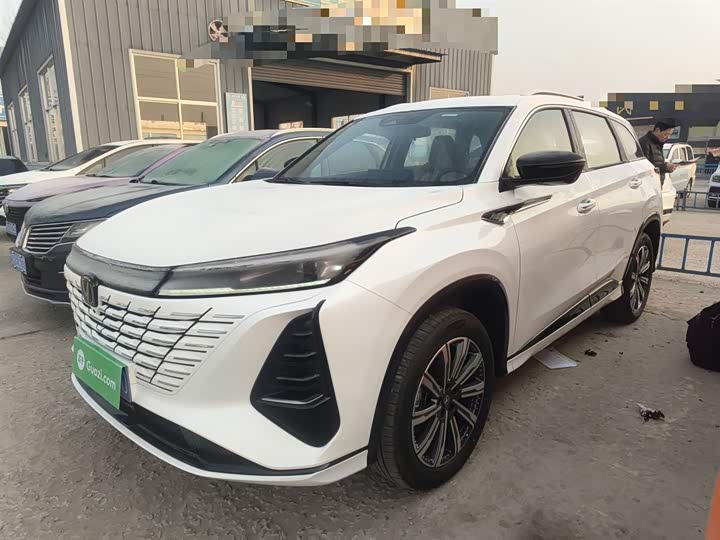 Фото 5 - Changan CS75 Plus