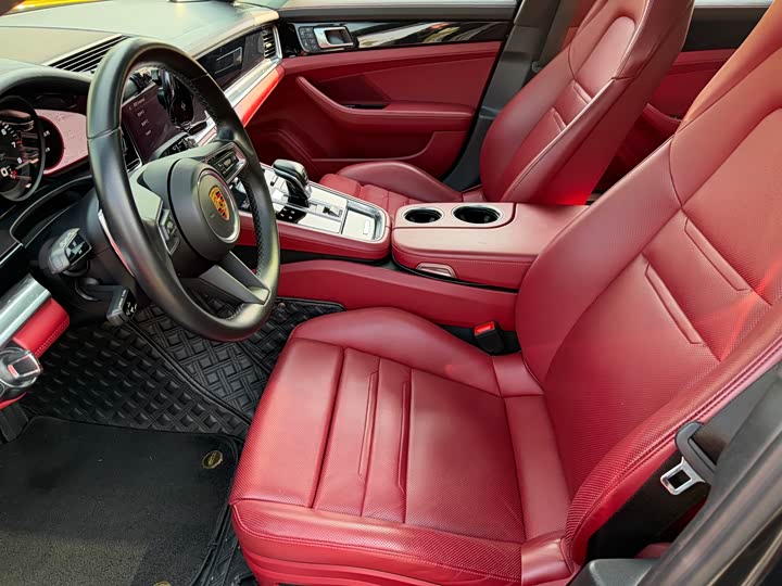 Фото 7 - Porsche Panamera