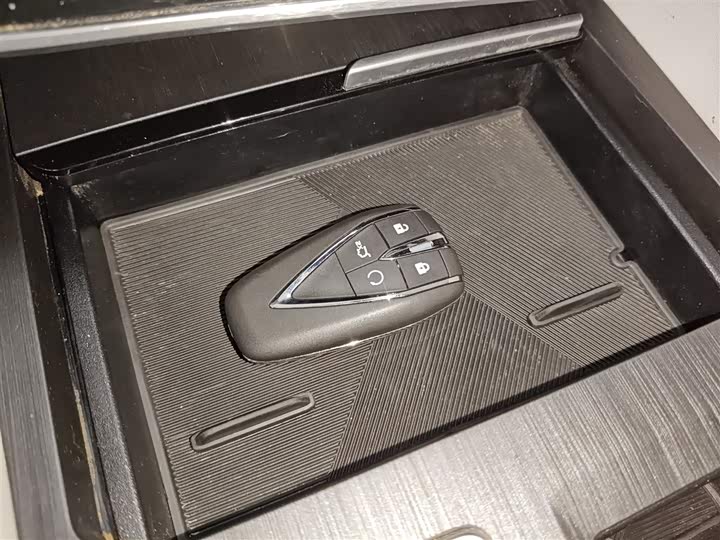 Фото 9 - Changan CS75 Plus