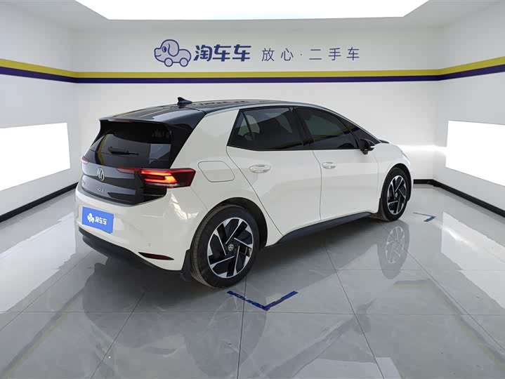 Фото 3 - Volkswagen ID.3