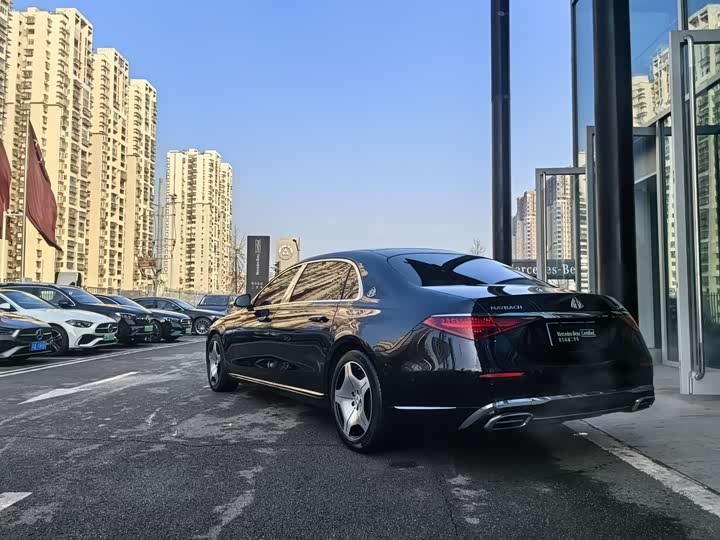 Фото 6 - Mercedes-Benz Maybach S-Class