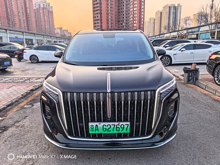 Фото 4 - Hongqi HQ9 Hybrid