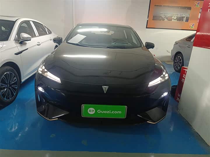 Фото 3 - Changan Deepal SL03