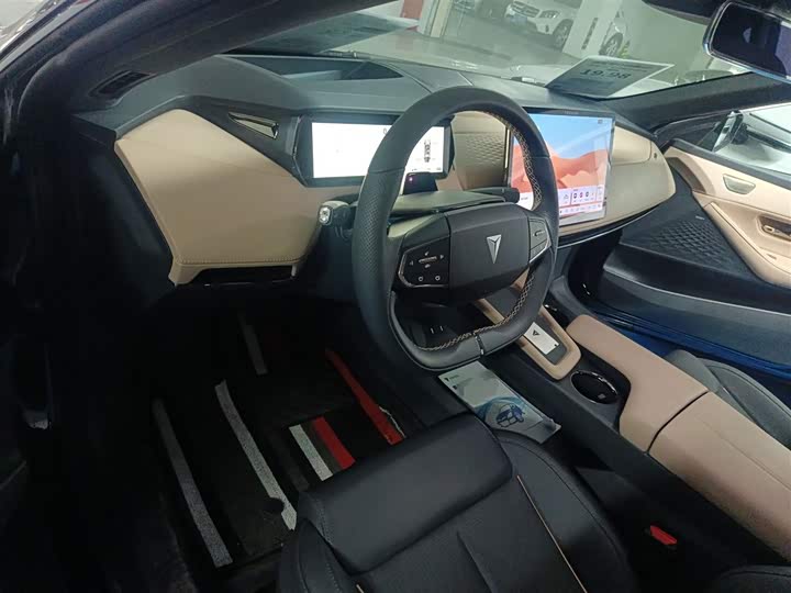 Фото 9 - Changan Deepal SL03