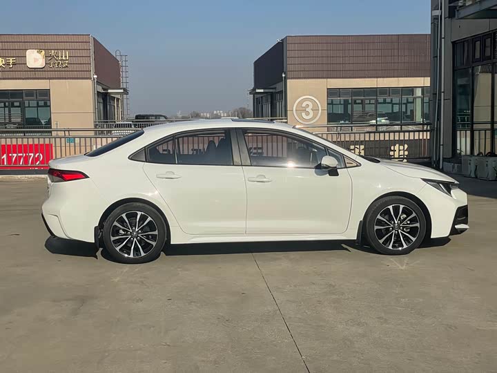 Фото 4 - Toyota Levin