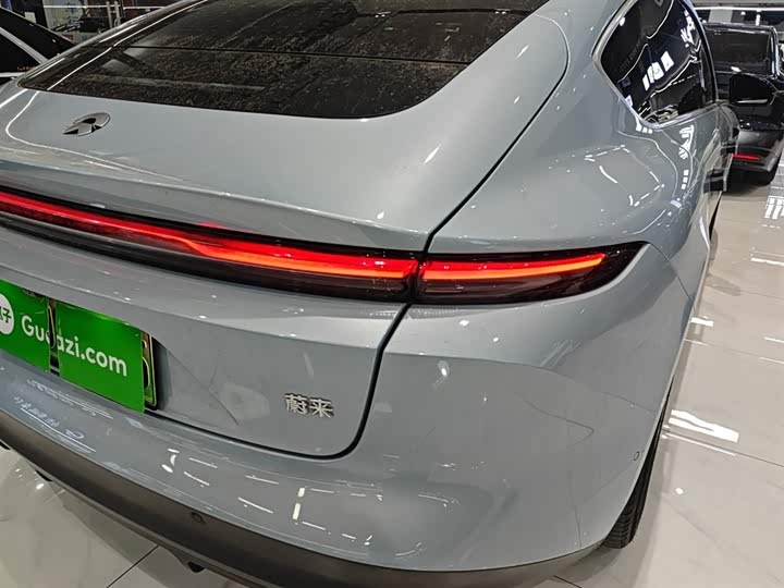 Фото 8 - Nio ET5