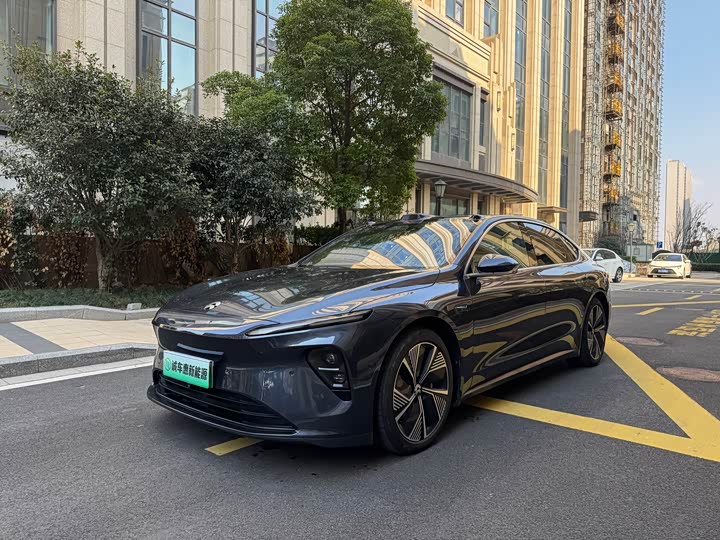 Фото 1 - Nio ET7