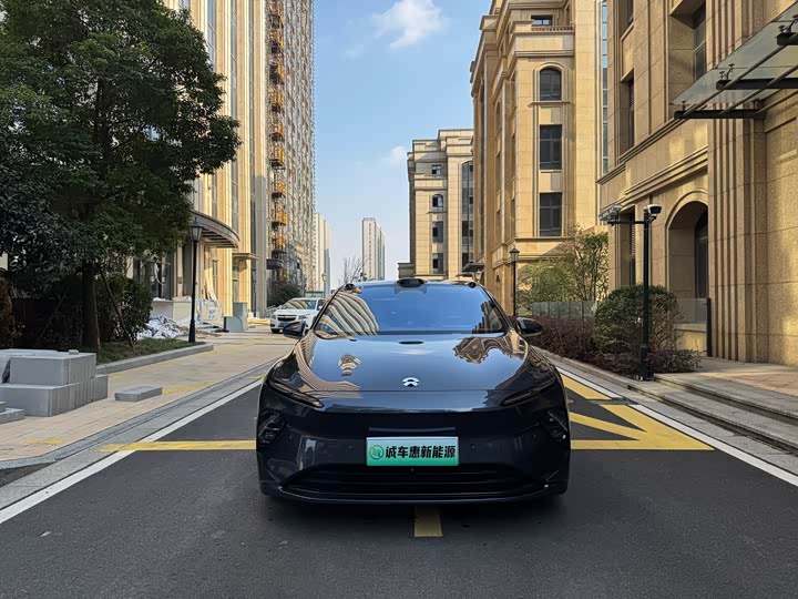 Фото 3 - Nio ET7