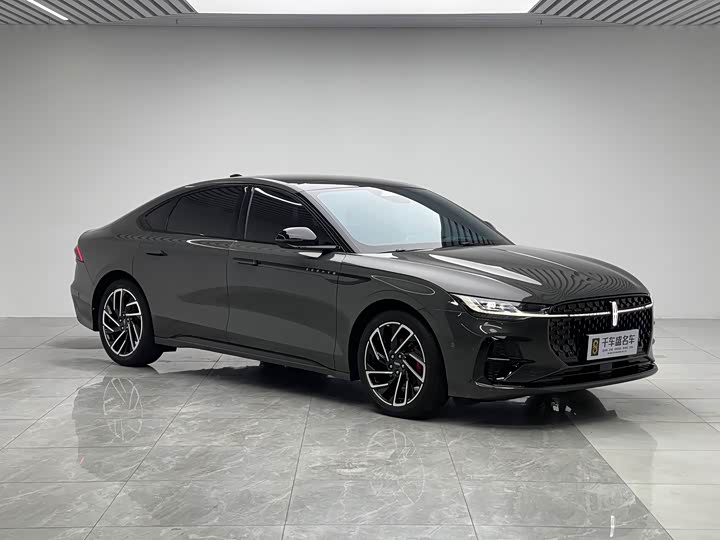 Фото 3 - Lincoln Z (Zephyr)