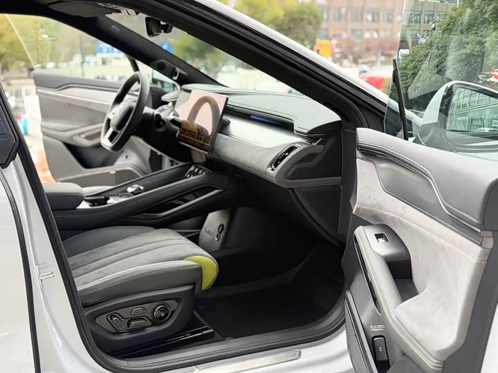 Фото 7 - BYD Song L