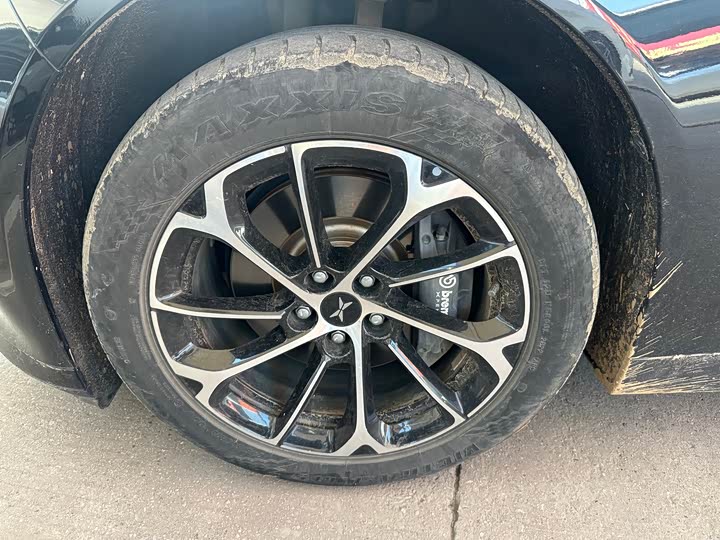 Фото 5 - XPeng P7