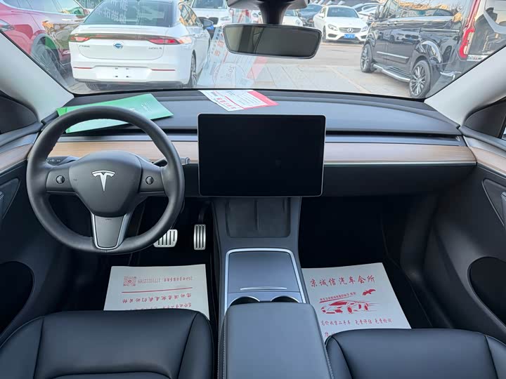 Фото 9 - Tesla Model Y