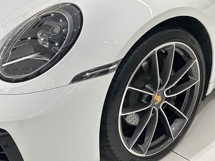 Фото 2 - Porsche 911