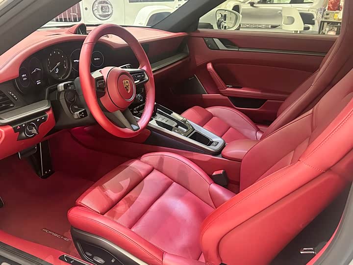 Фото 4 - Porsche 911