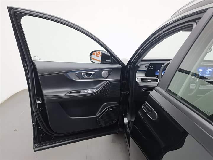 Фото 8 - Chery Tiggo 8 Pro