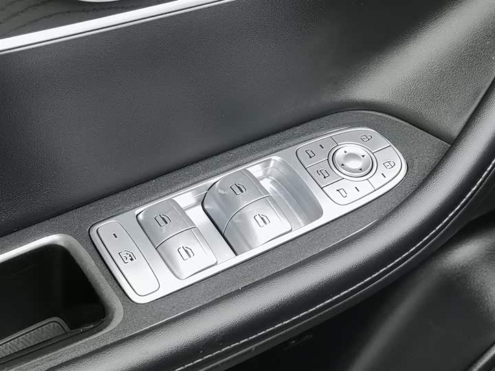 Фото 9 - Chery Tiggo 8 Pro