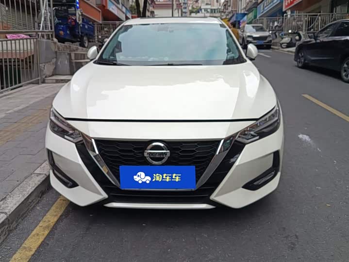 Фото 2 - Nissan Sylphy
