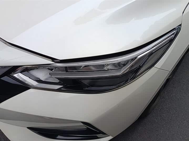 Фото 5 - Nissan Sylphy