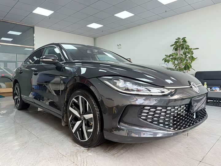 Фото 5 - Volkswagen Lamando L