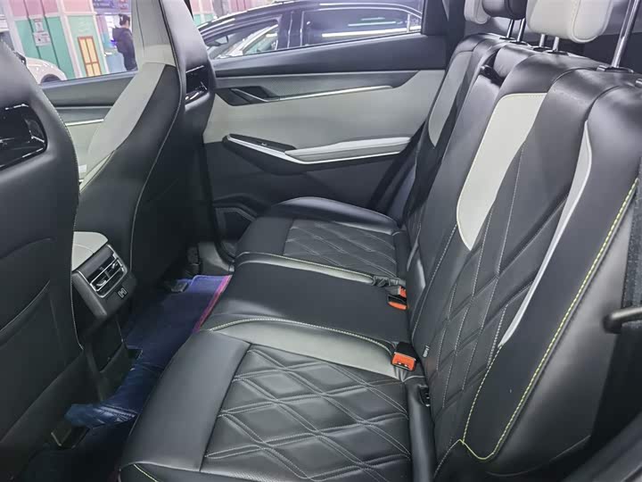 Фото 9 - Changan CS75 Plus