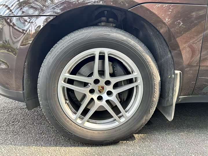 Фото 3 - Porsche Macan