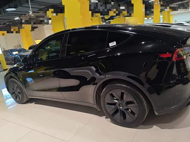 Фото 5 - Tesla Model Y