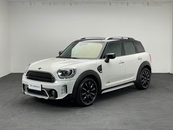 Фото 2 - Mini Countryman