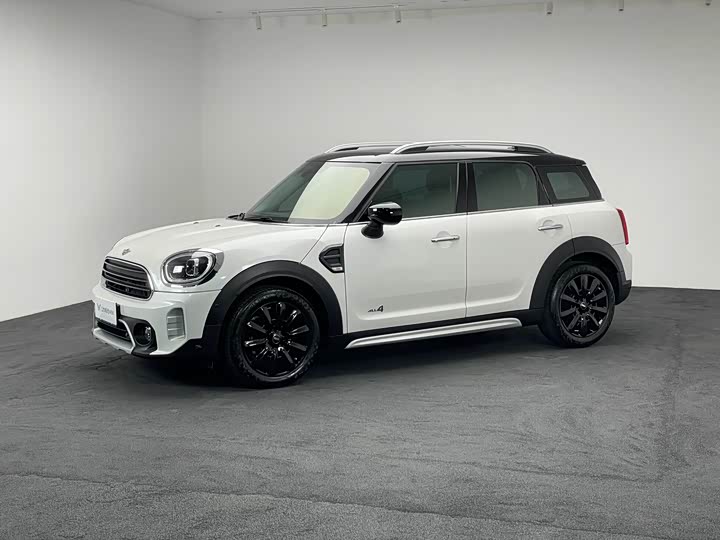 Фото 3 - Mini Countryman