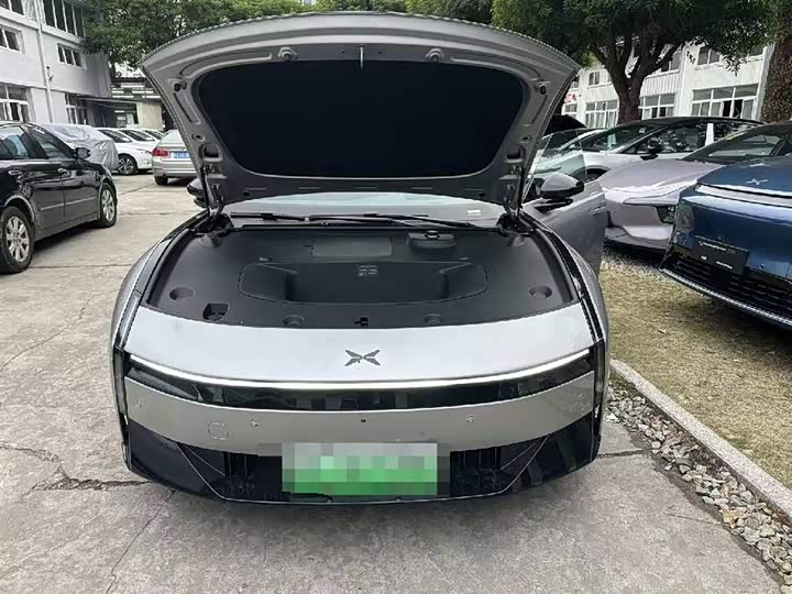 Фото 6 - XPeng P7