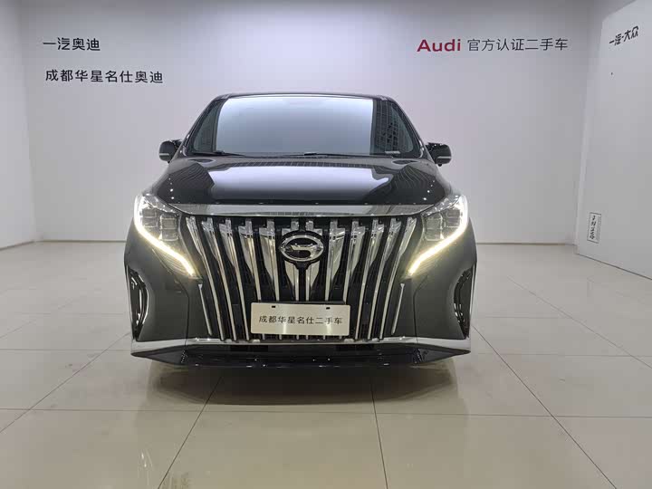 Фото 2 - GAC Trumpchi M8