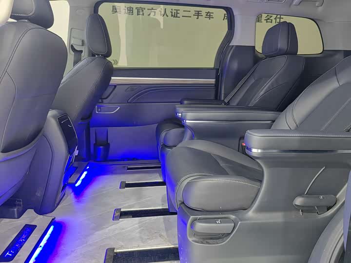 Фото 6 - GAC Trumpchi M8