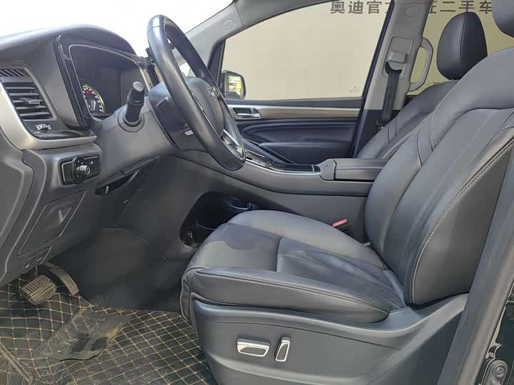 Фото 7 - GAC Trumpchi M8