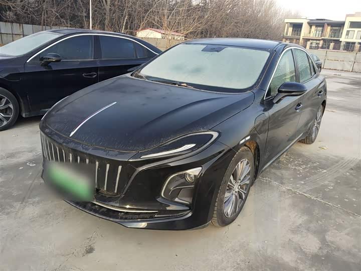 Фото 2 - Hongqi E-QM5