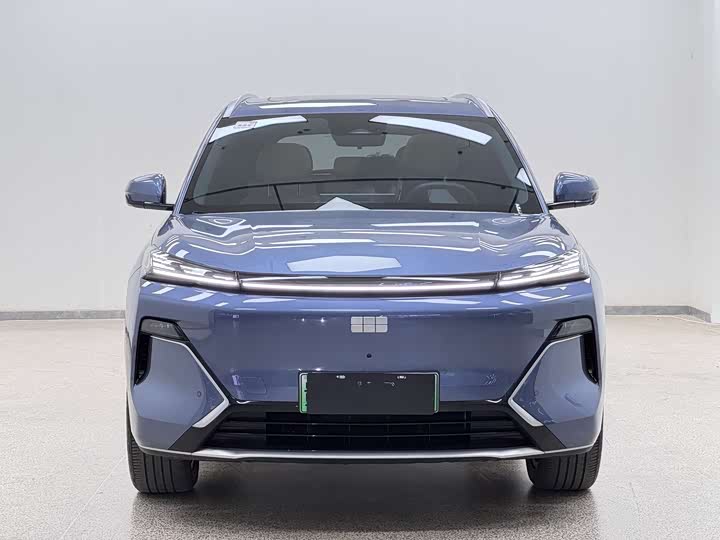 Фото 2 - Geely Galaxy Starship 7