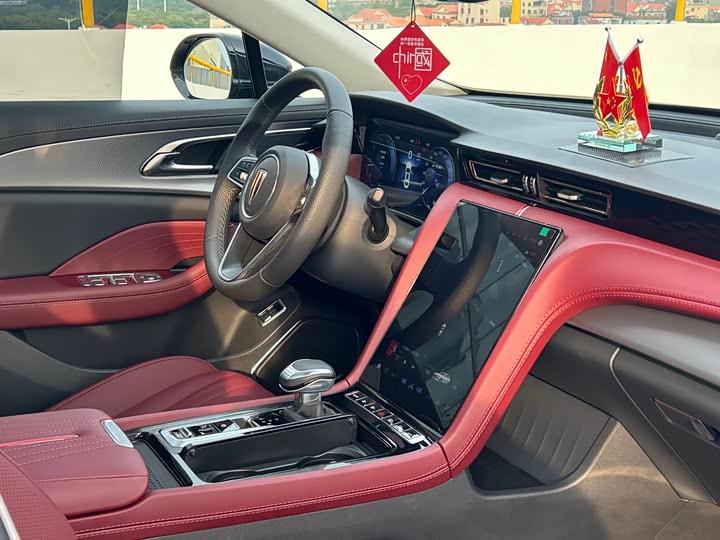 Фото 7 - Hongqi H5