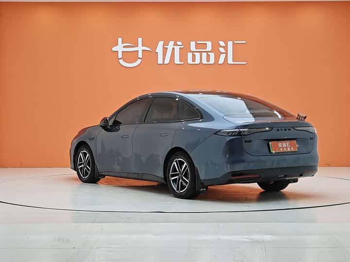 Фото 3 - GAC Aion RT