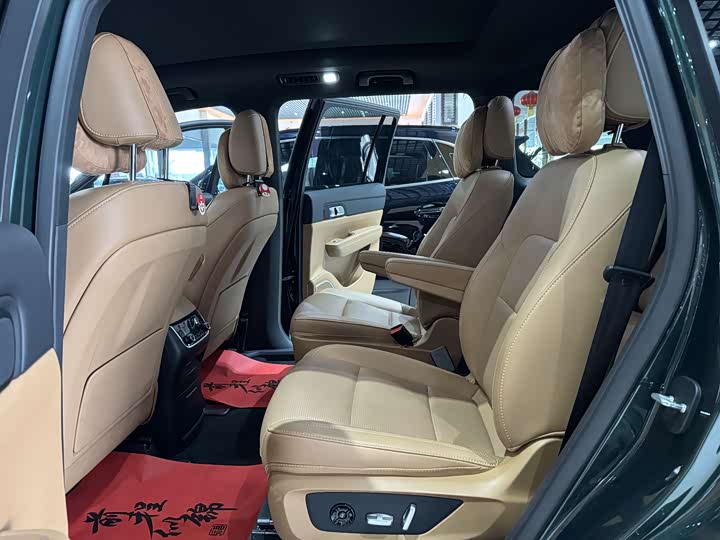 Фото 5 - LiXiang One