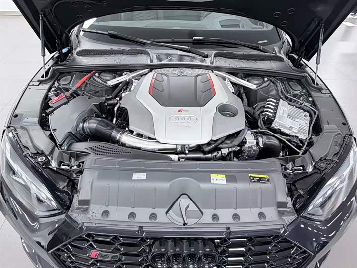 Фото 7 - Audi RS 5