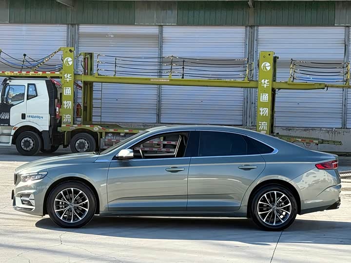 Фото 5 - Geely Preface