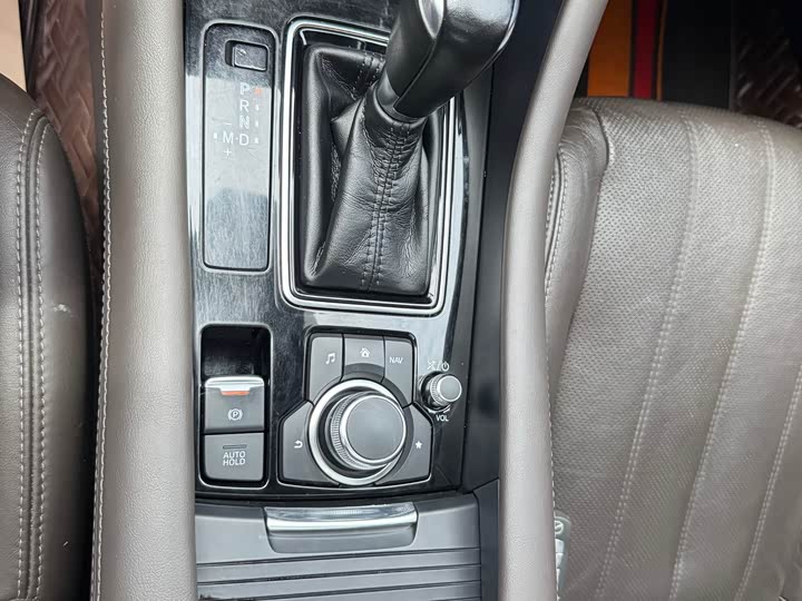 Фото 6 - Mazda Atenza