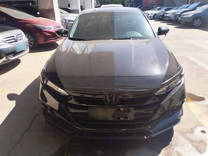 Фото 3 - Honda Accord