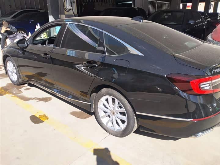 Фото 5 - Honda Accord