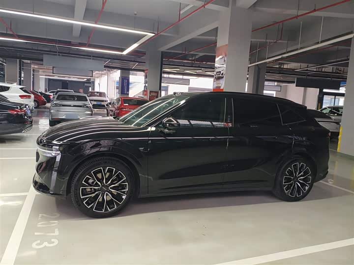 Фото 5 - Zeekr 7X