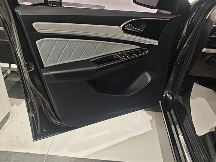 Фото 7 - Jetta VS7