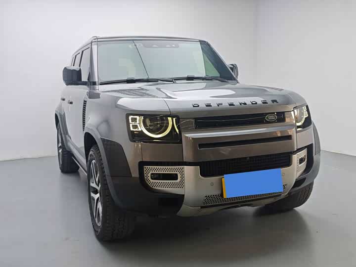 Фото 8 - Land Rover Defender