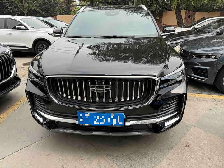 Фото 2 - Geely Monjaro