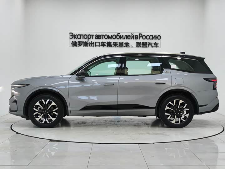 Фото 5 - Ford Edge